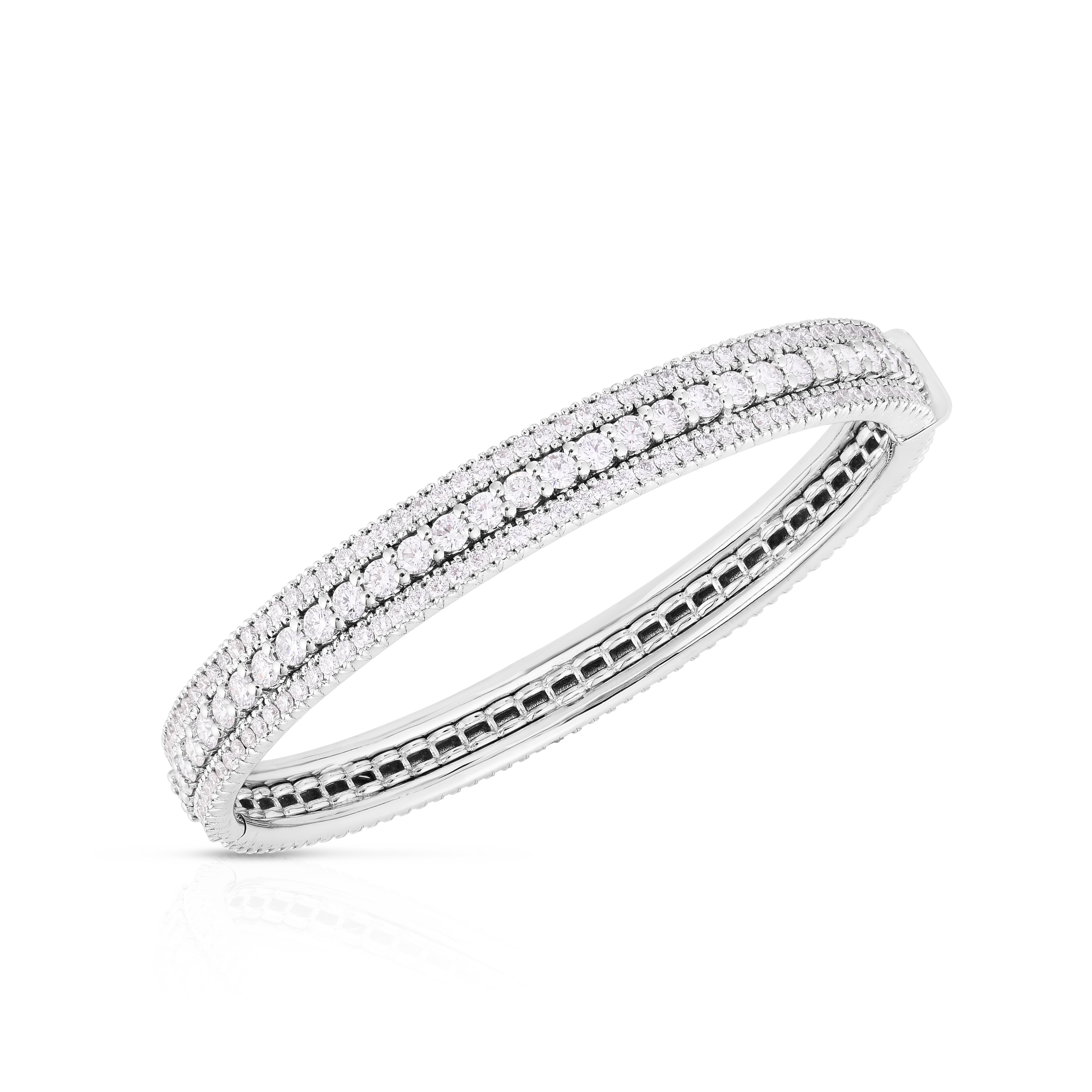 18k White Gold Siena Diamond Three Row Bangle