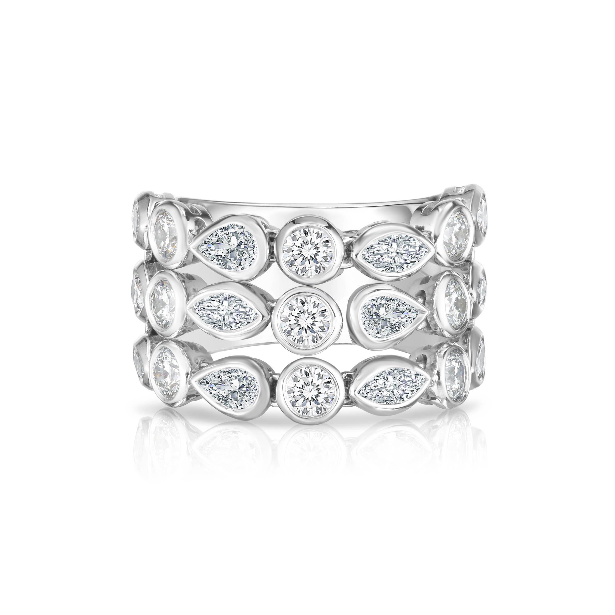 18k Whiye Gold Dolce Three Row Diamond Ring