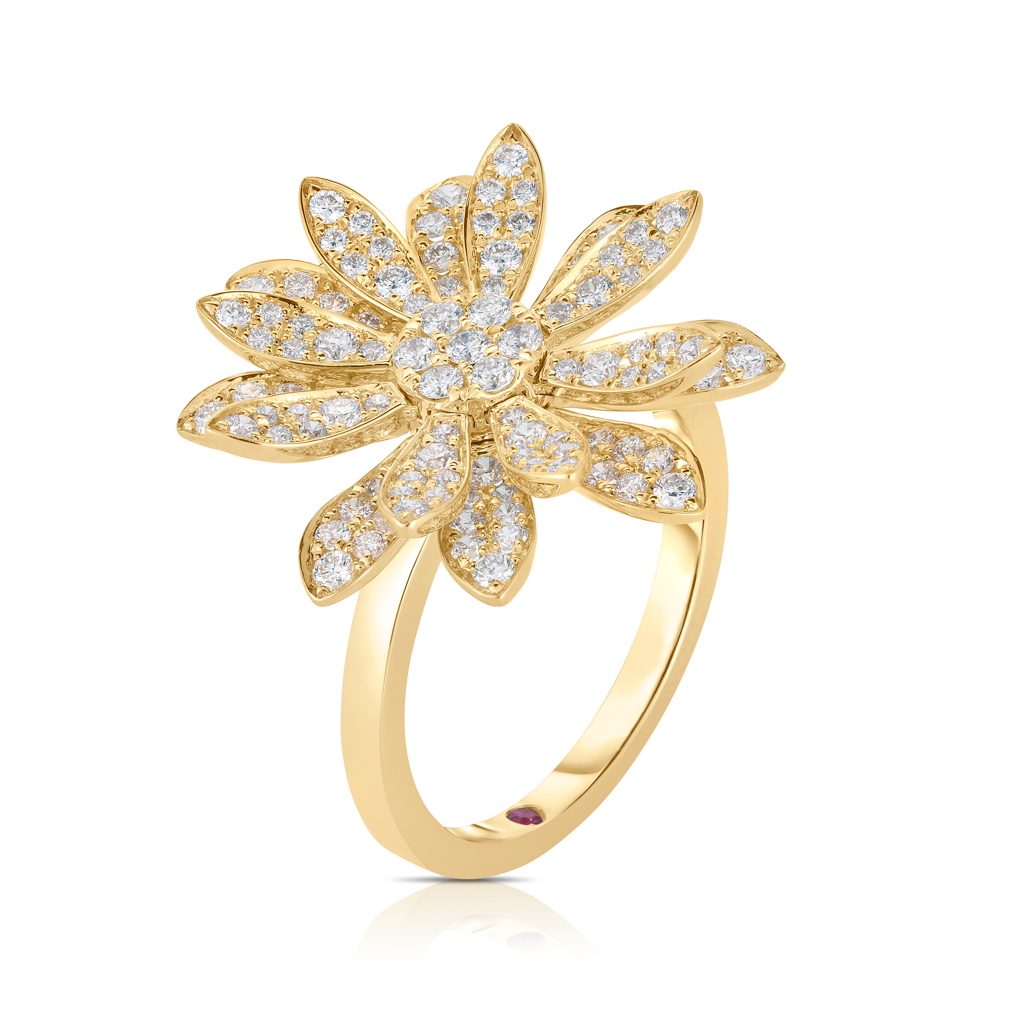 18k Yellow Gold Margherita Pave Diamond Flower Ring