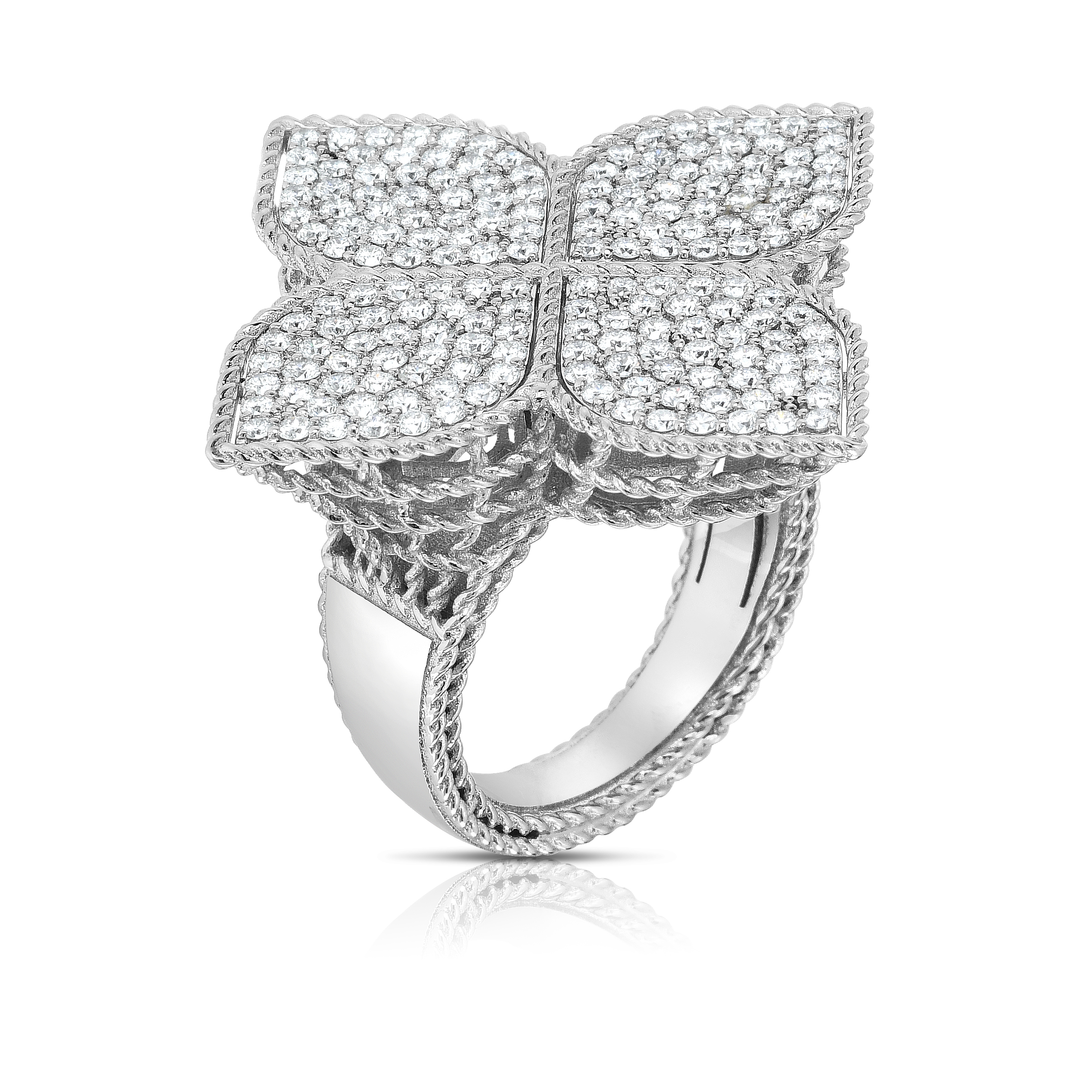18k White Gold Princess Flower Large Pave Diamond Ring