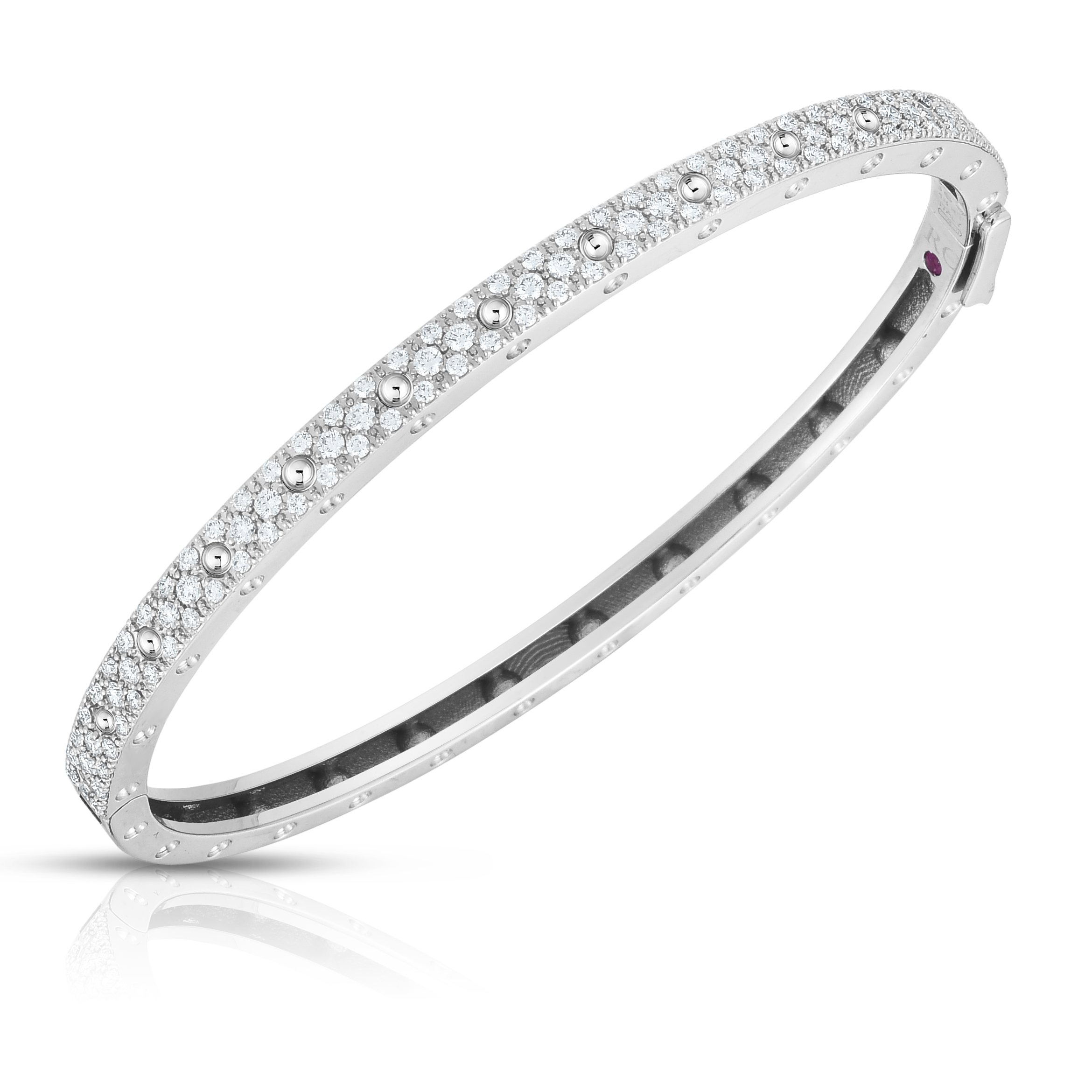 18k White Gold Pois Mois Pave Oval Bangle