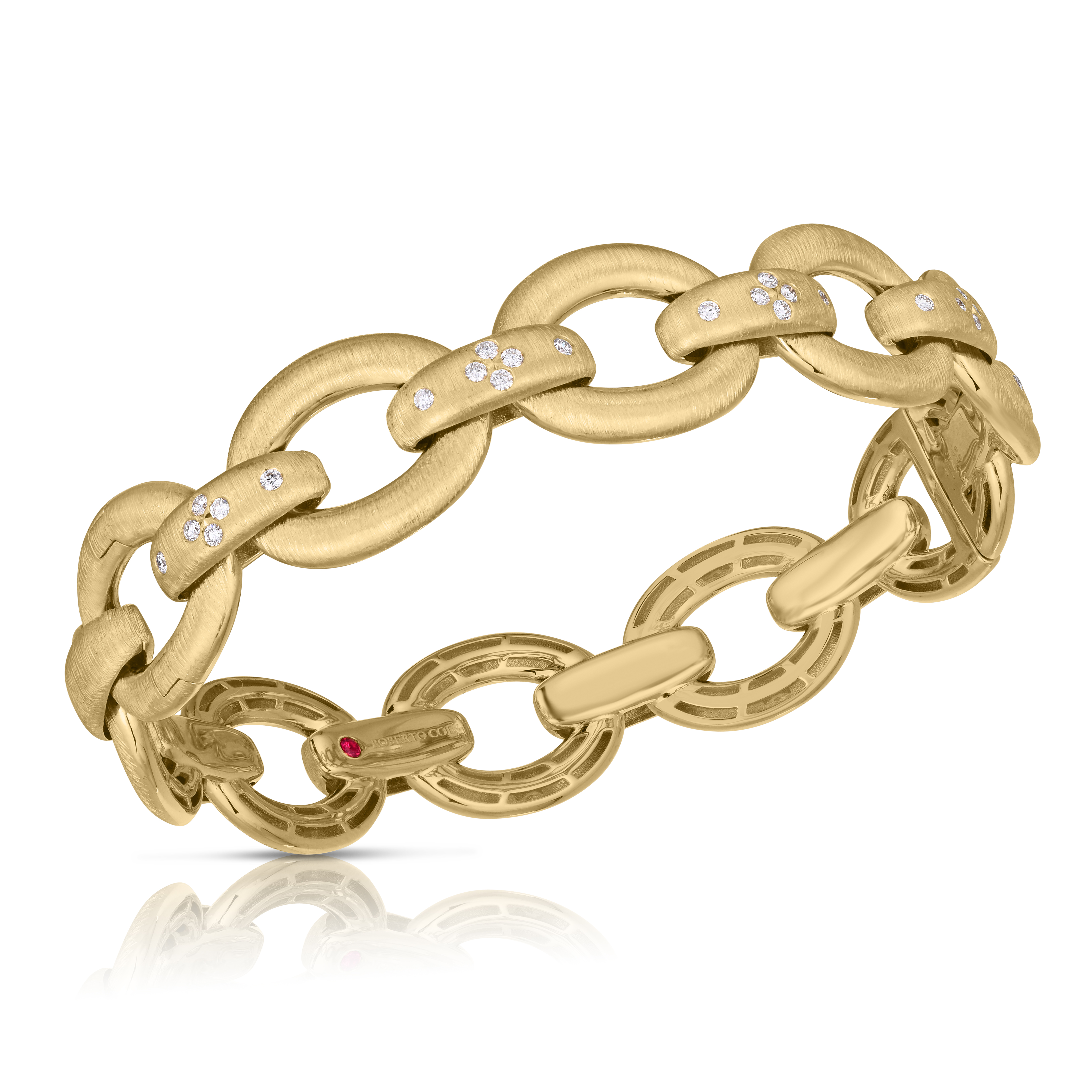 18k Yellow Gold Duchessa Diamond & Satin Finish Oval Link Bangle