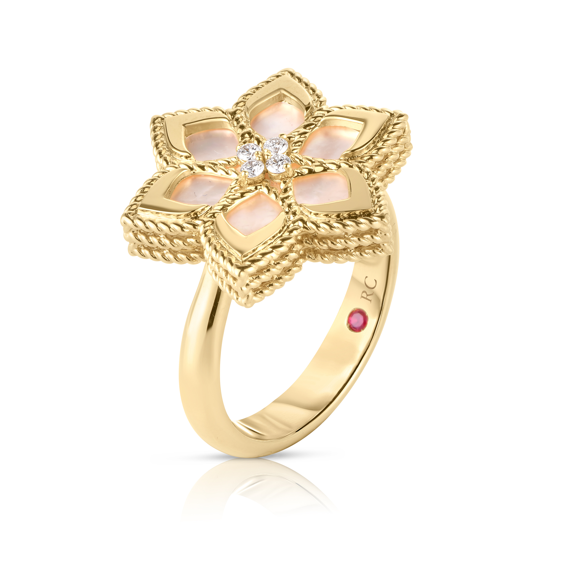 18k Yellow Gold Vernazza Diamond & Mother Of Pearl Flower Ring