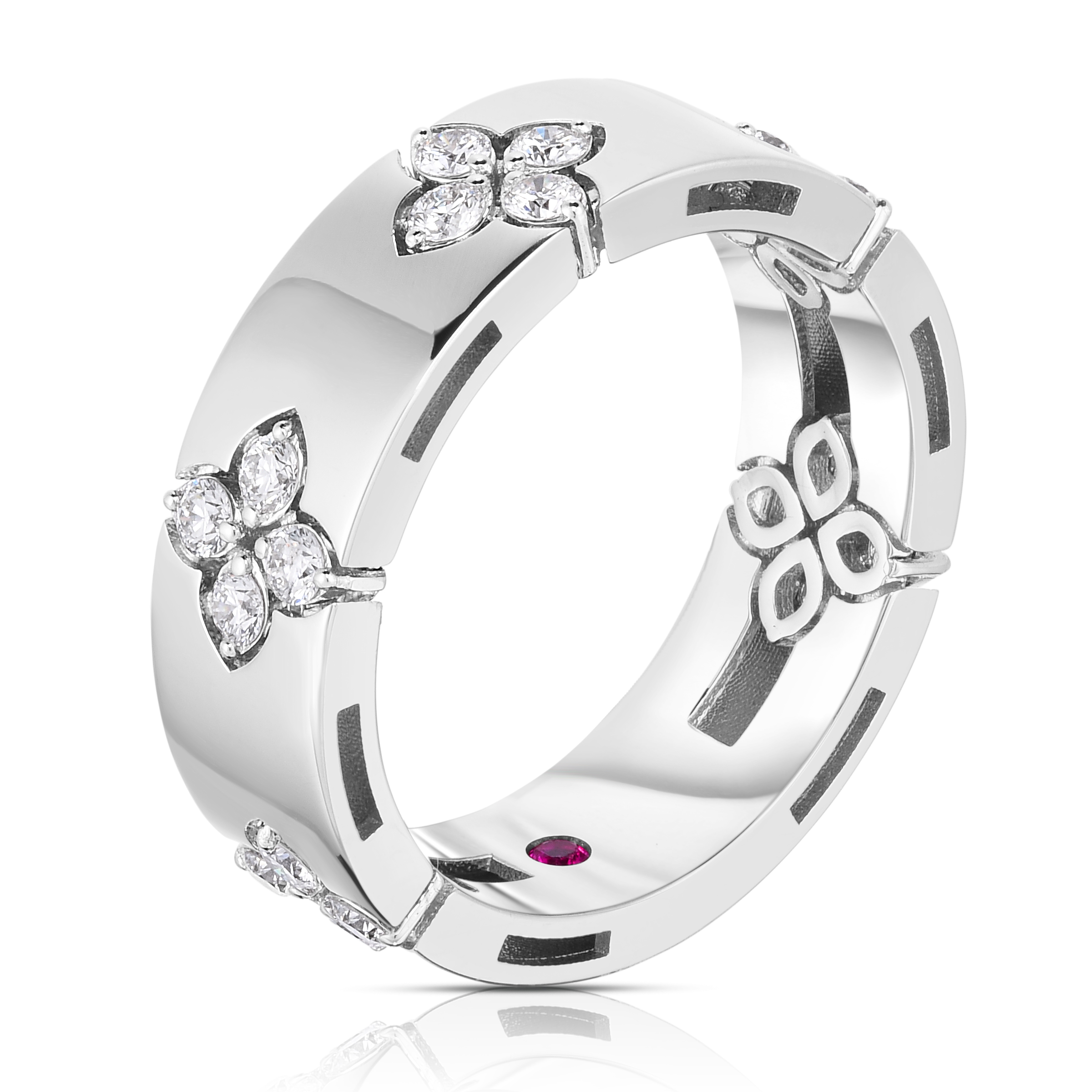 18k White Gold Love In Verona Medium Diamond Ring