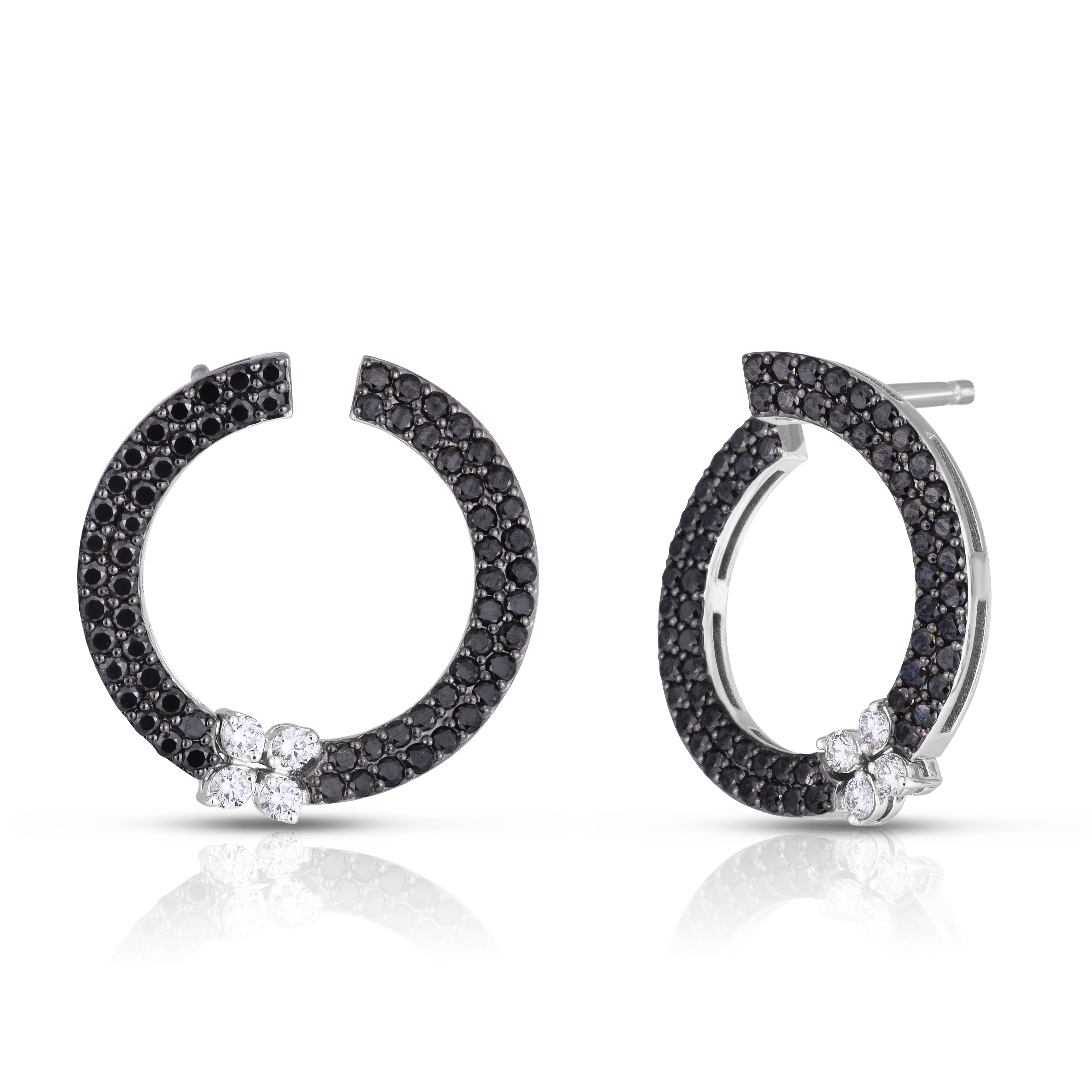 18k White Gold Love In Verona Black & White Diamond Circle Earrings