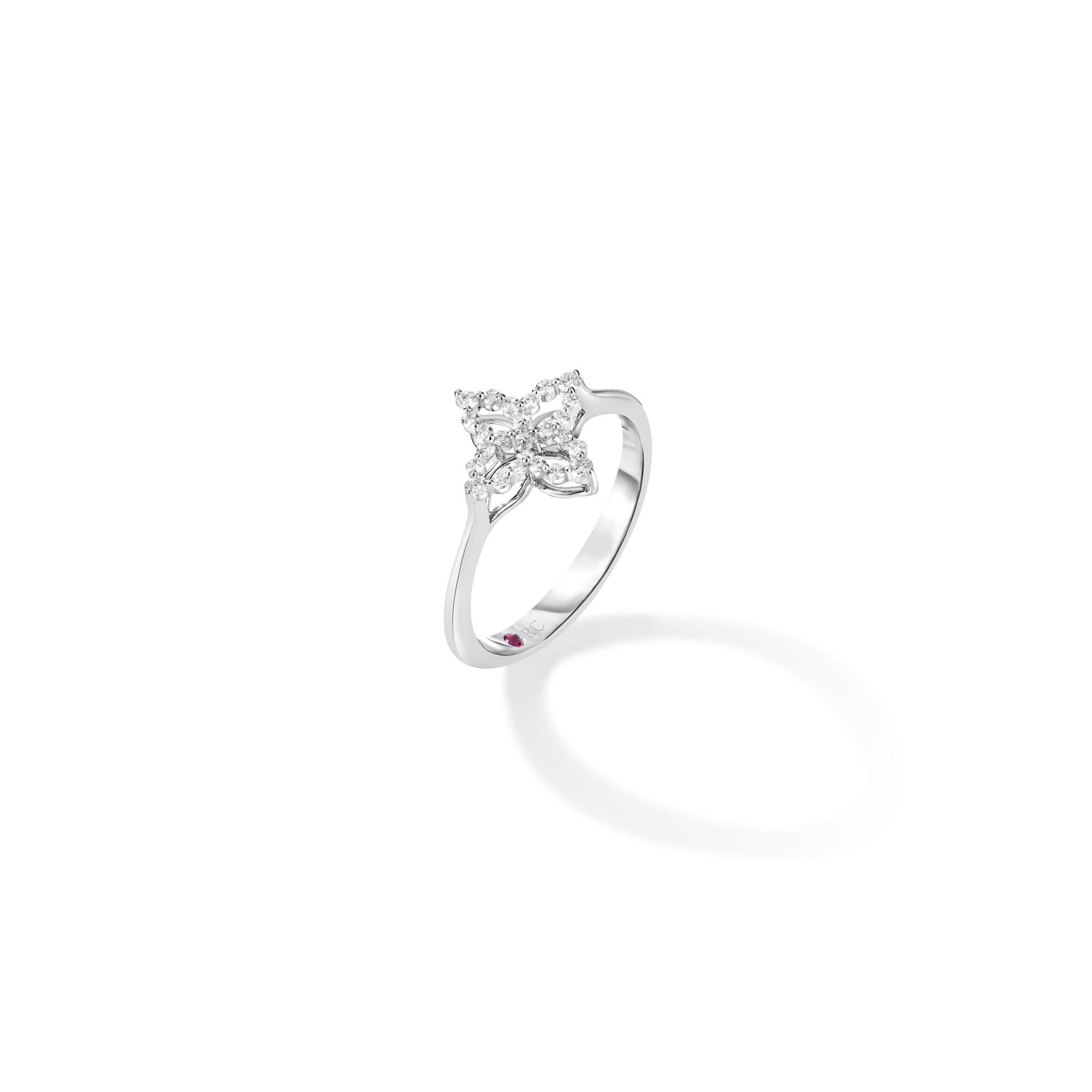 18k White Gold Diamond Princess Outline Flower Ring