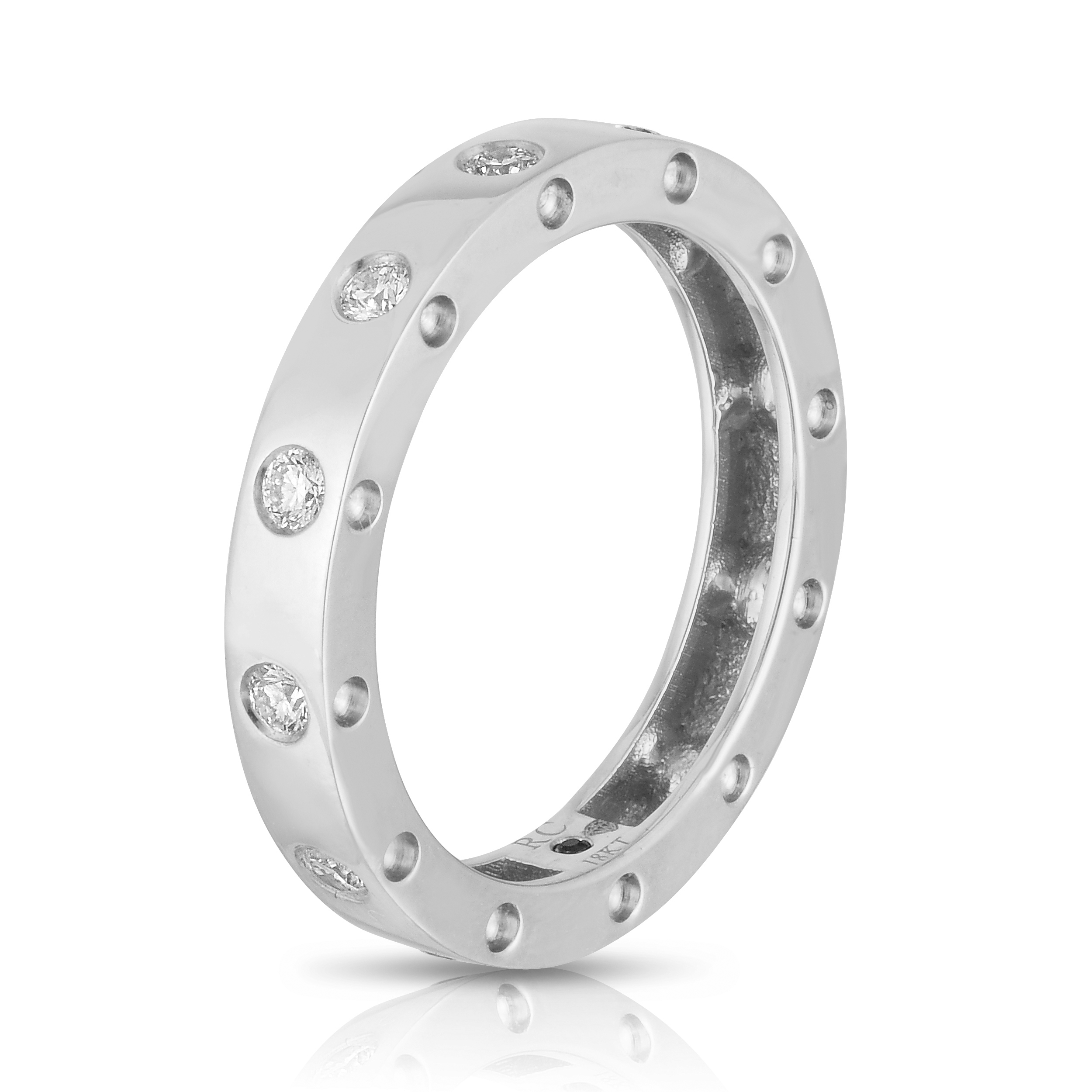18k White Gold Pois Moi Diamond Round Ring