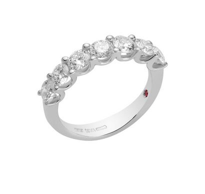 18k White Gold Classic Diamond  7 Stone Ring