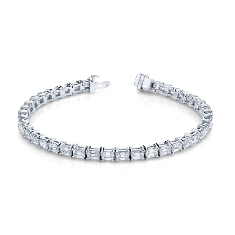 9.46 Carat 18k White Gold Emerald Cut Diamond Straight Line Bracelet