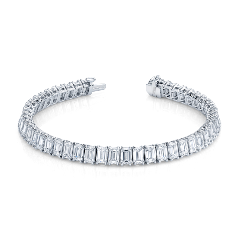 19.50 Carat Emerald Cut Diamond 4-Prong Straight Line Bracelet