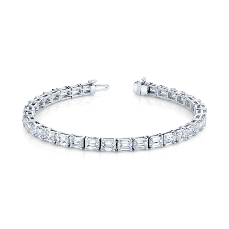 13.77 Carat Platinum Emerald Cut Diamonds East-West Straight Line Bracelet