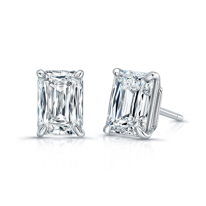 Round Cornered Modified Brilliant Cut Diamond Studs