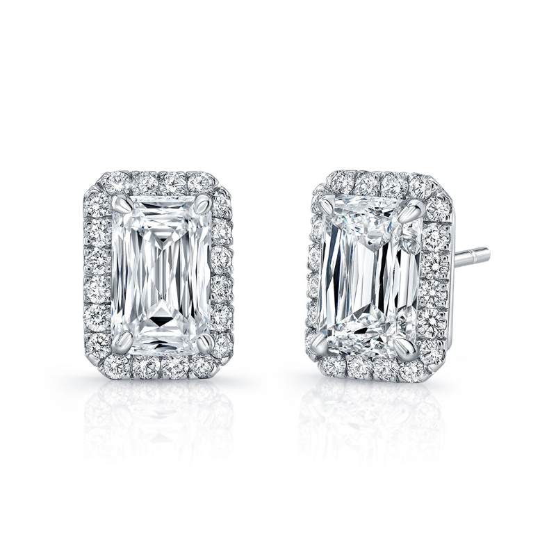 Round Cornered Modified Brilliant Cut Diamond Stud Earrings with Pavé