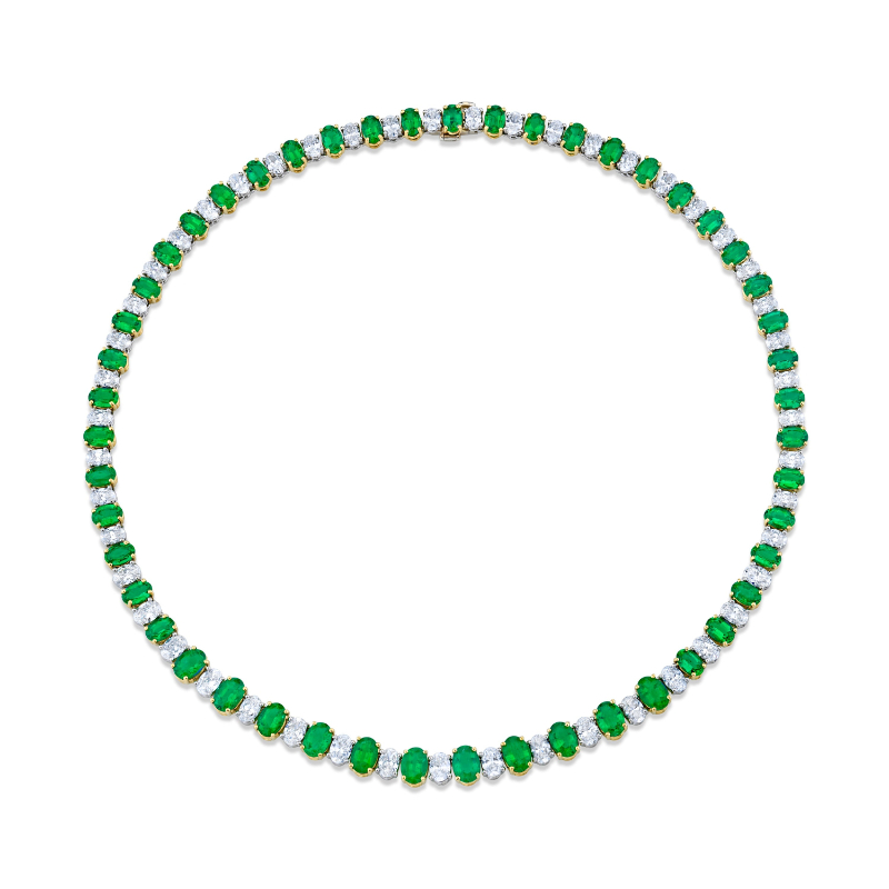 Alternating Oval Diamonds and Green Emeralds Necklace